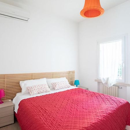 Bilocale Con Giardino A 200Mt Dal Mare - Homeunity Rimini Eksteriør bilde