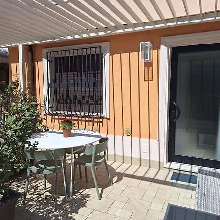 Bilocale Con Giardino A 200Mt Dal Mare - Homeunity Rimini Eksteriør bilde