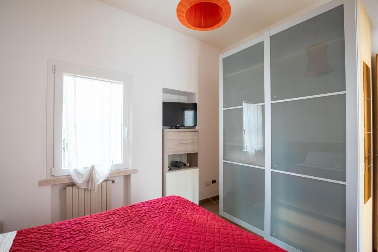 Bilocale Con Giardino A 200Mt Dal Mare - Homeunity Rimini Eksteriør bilde